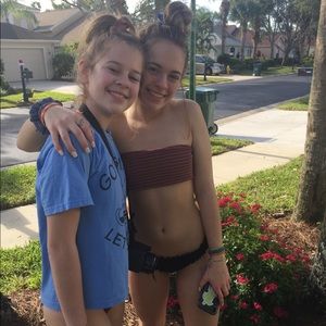 Meet your Posher, Ella